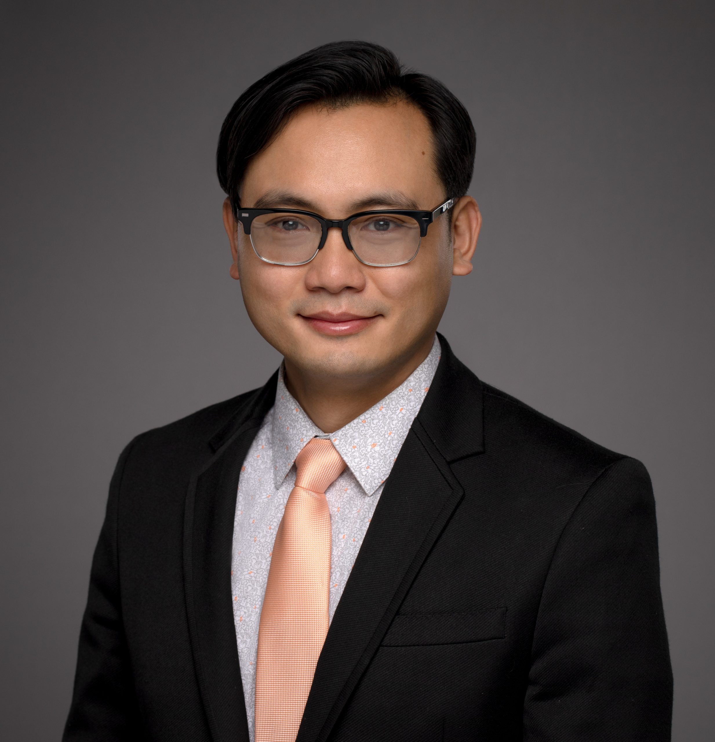 Pau Thang, Realtor & Shareholder